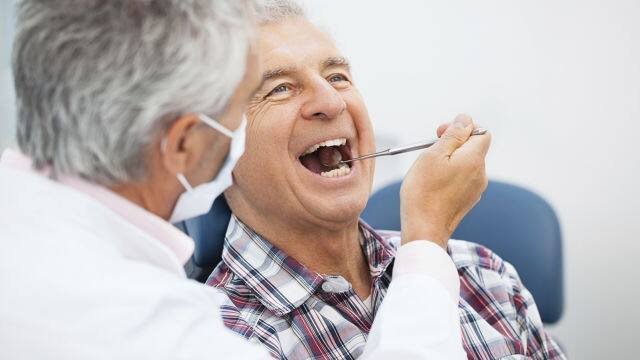 O Que São Implantes Dentários?